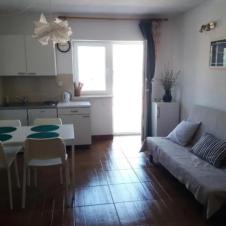 Filippi Apartment