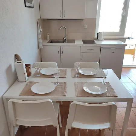 Filippi Apartment